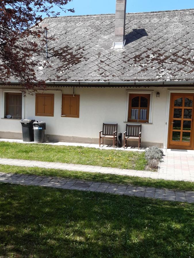 Falusi Vendeghaz Etyek Zewnętrze zdjęcie