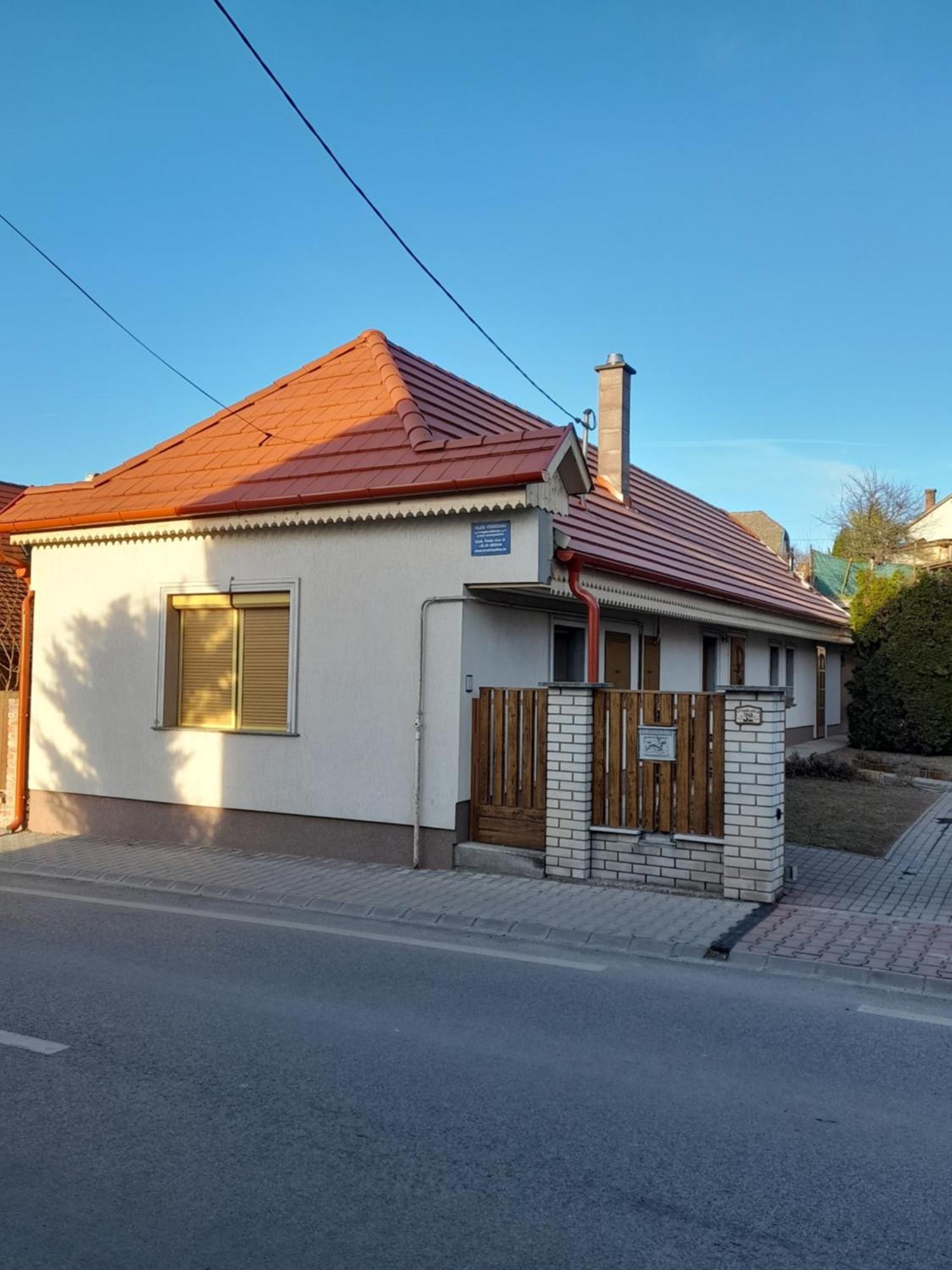 Falusi Vendeghaz Etyek Zewnętrze zdjęcie